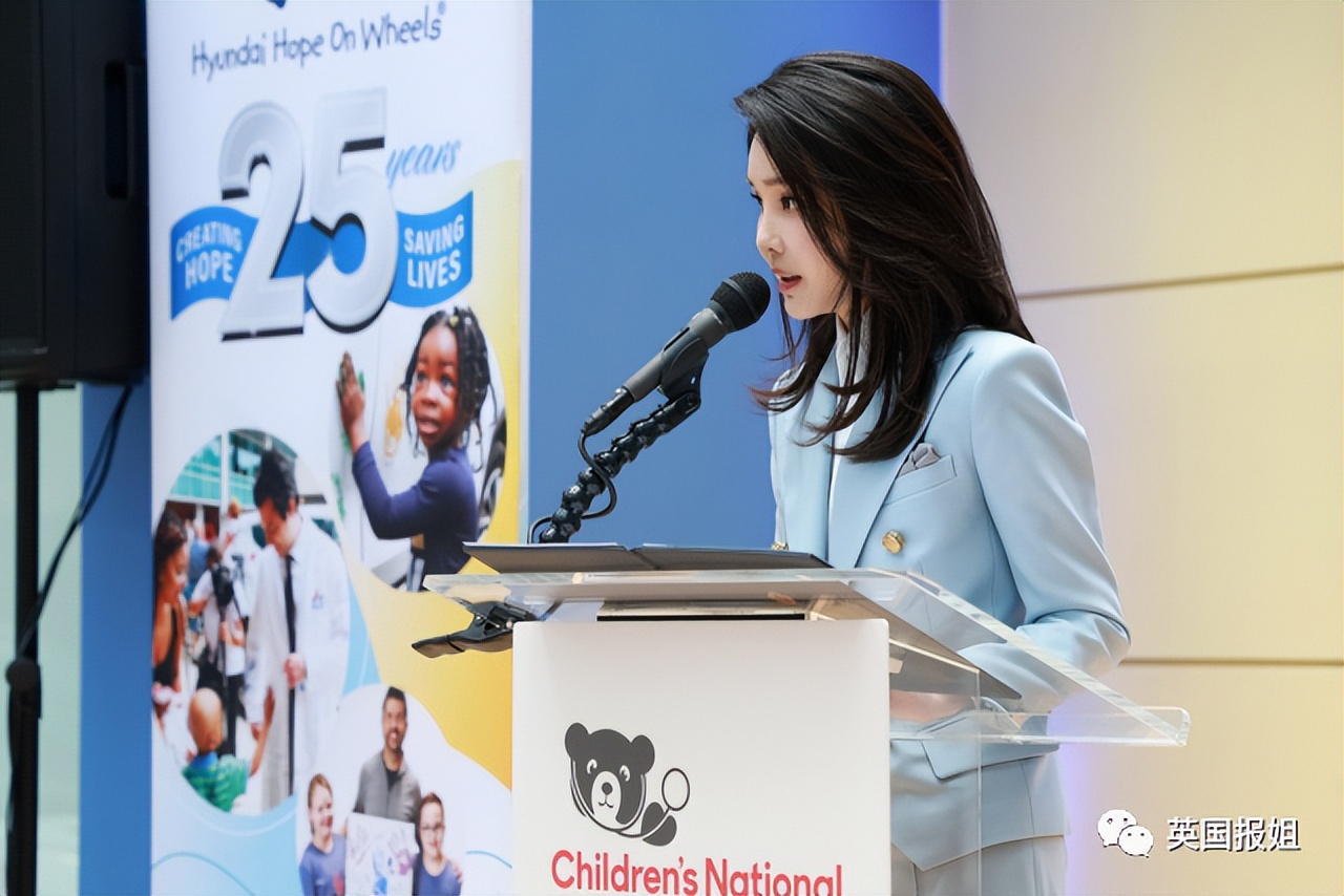 韩总统夫人访美,韩国总统夫人出访视频