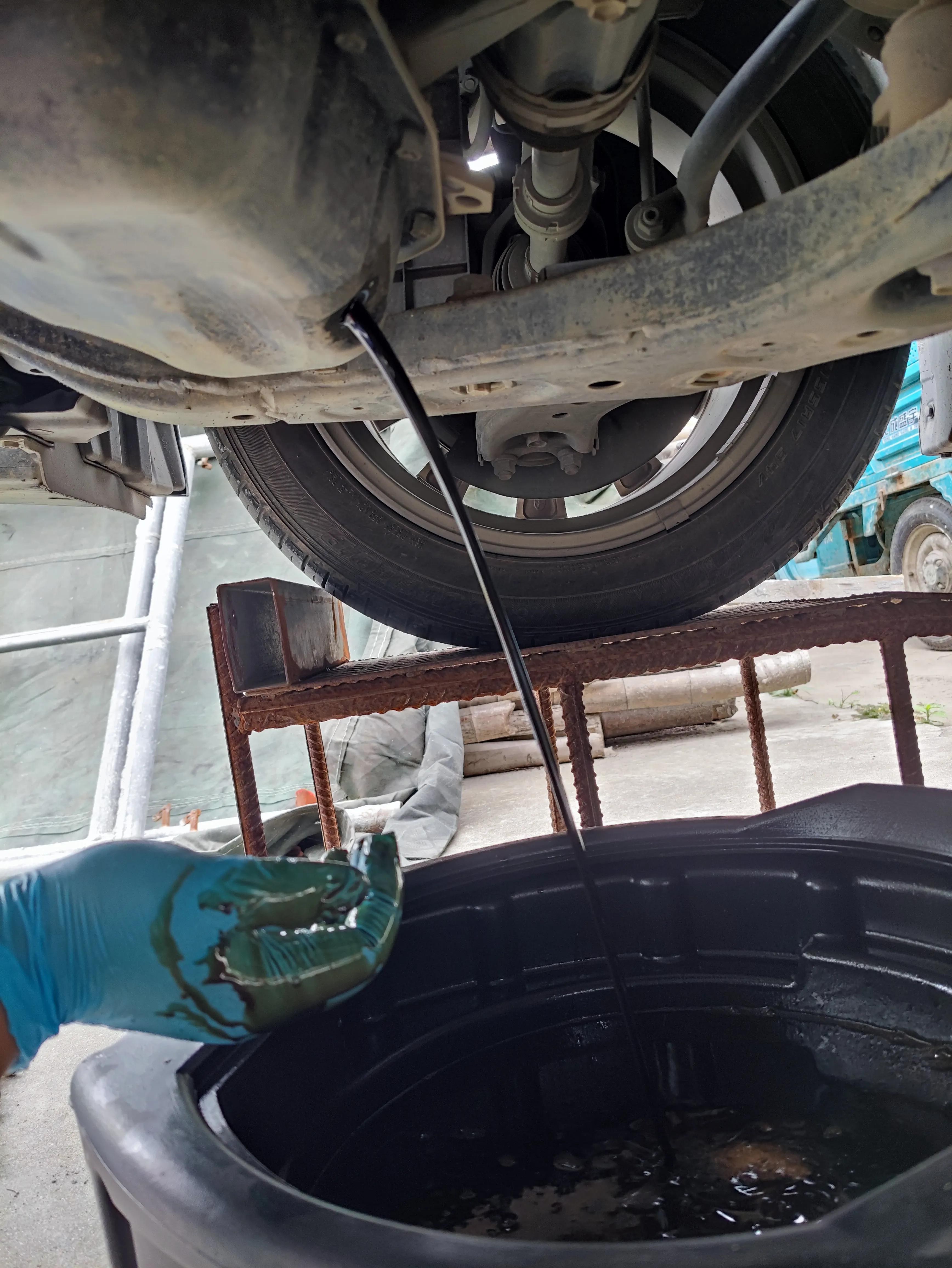 七代凯美瑞自己动手换机油,凯美瑞八代用什么机油