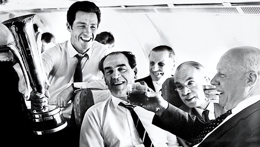 纽卡斯尔联前瞻,中东石油资本投资下的足球俱乐部