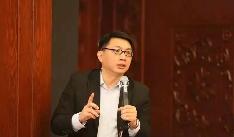 国民*党**大会上多人互殴，曾在大陆任职的台商徐正文被*倒打**在地