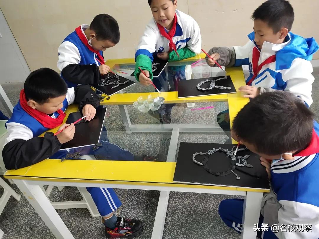 社团百花齐放助力学生全面发展,让每一个学生全面而有个性地发展