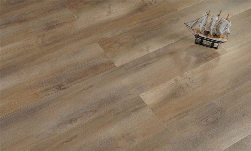 赢牌木地板测评,赢牌地板最新视频