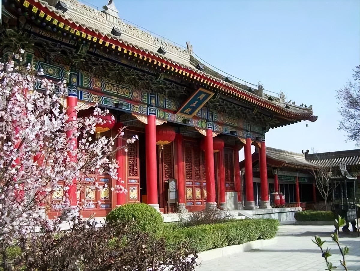 去甘肃旅游最值得去的十大景点 (甘肃16个最值得去的旅游景点)