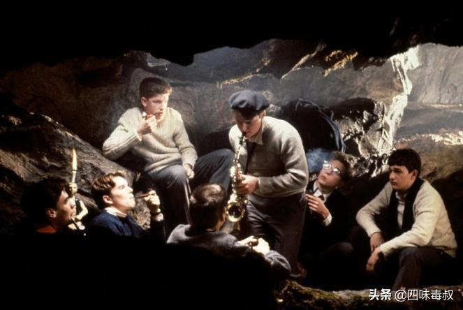 电影死亡诗社精彩剪辑,电影解说死亡诗社