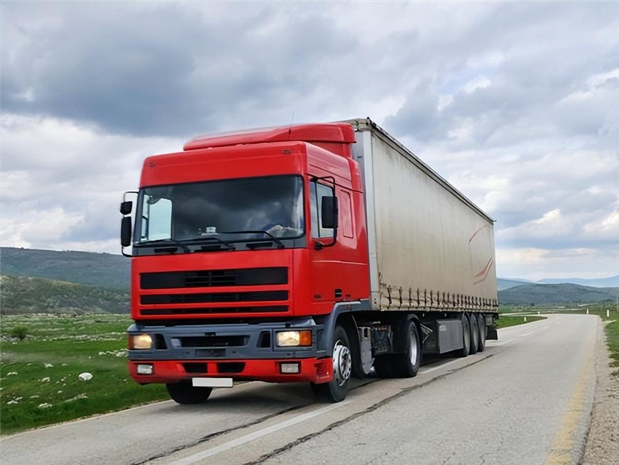 货车驾驶员辛苦吗,货车司机辛苦经典句子