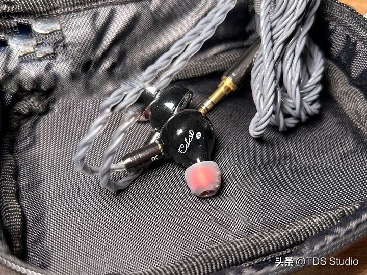 凤鸣天音食铁兽和ea500,凤鸣天音精卫耳机