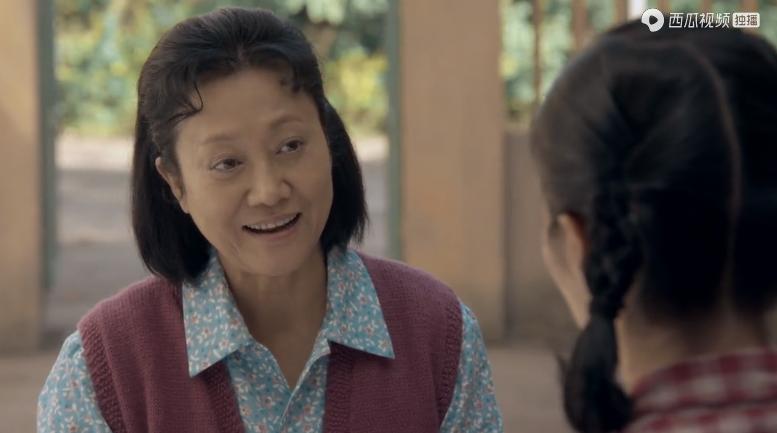 娘亲舅大贾丽红和佟家庚吵架,娘亲舅大贾丽红要跟佟家庚处对象