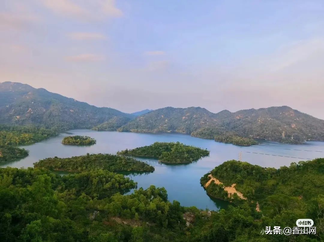 珠海香山湖公园云山栈道一游,珠海香山云道风景太美了