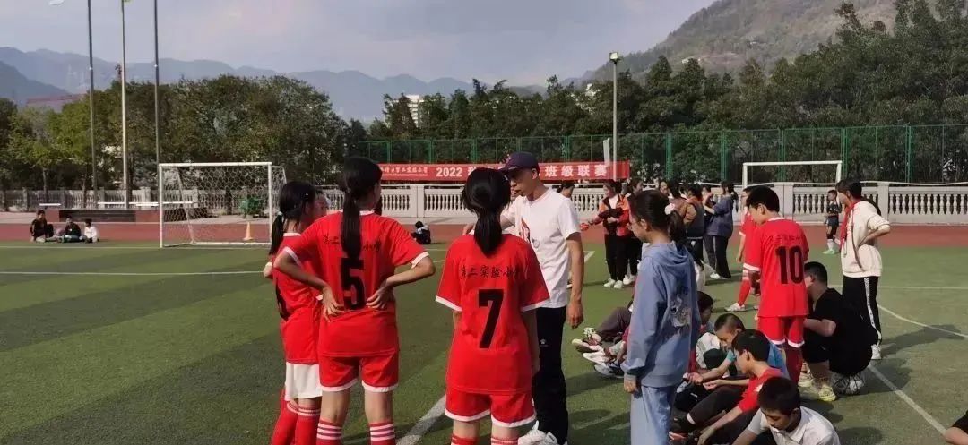 武隆区第二届中学生足球比赛,重庆市足球校园联赛武隆赛区