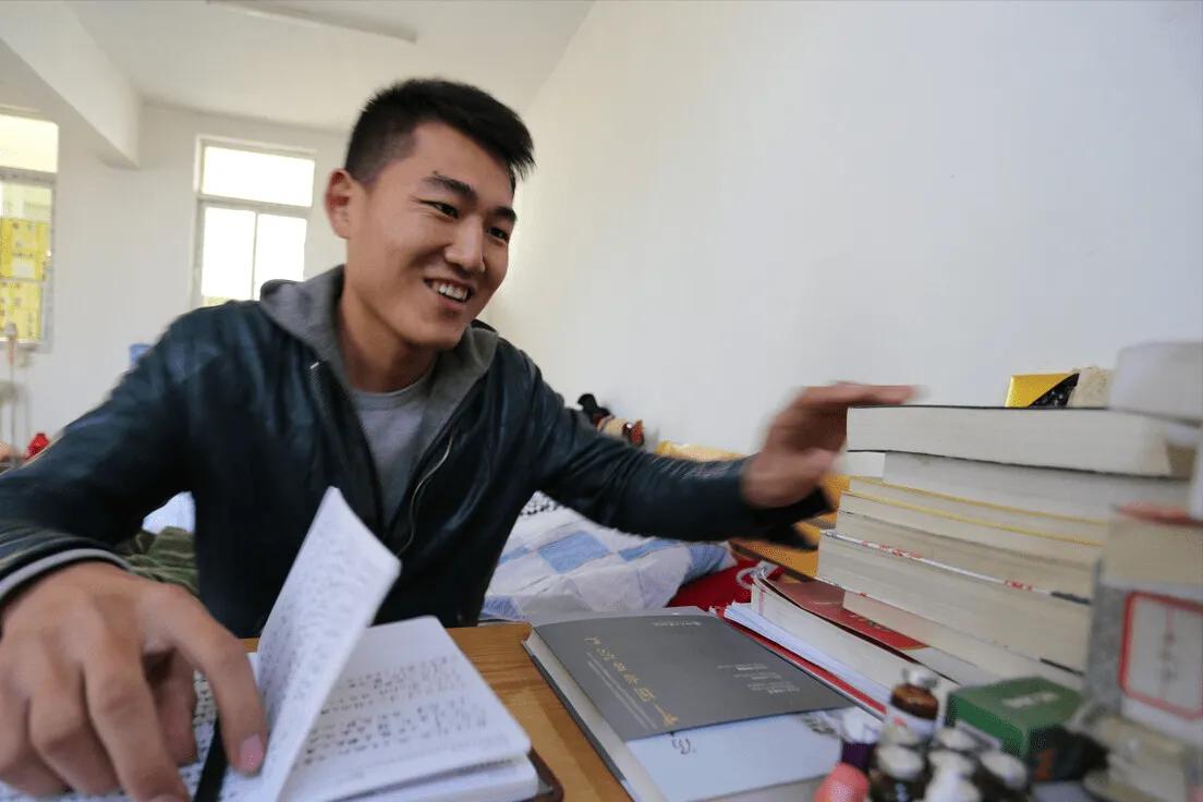 公务员进入体制跟想象的不一样,进体制内就是铁饭碗了吗