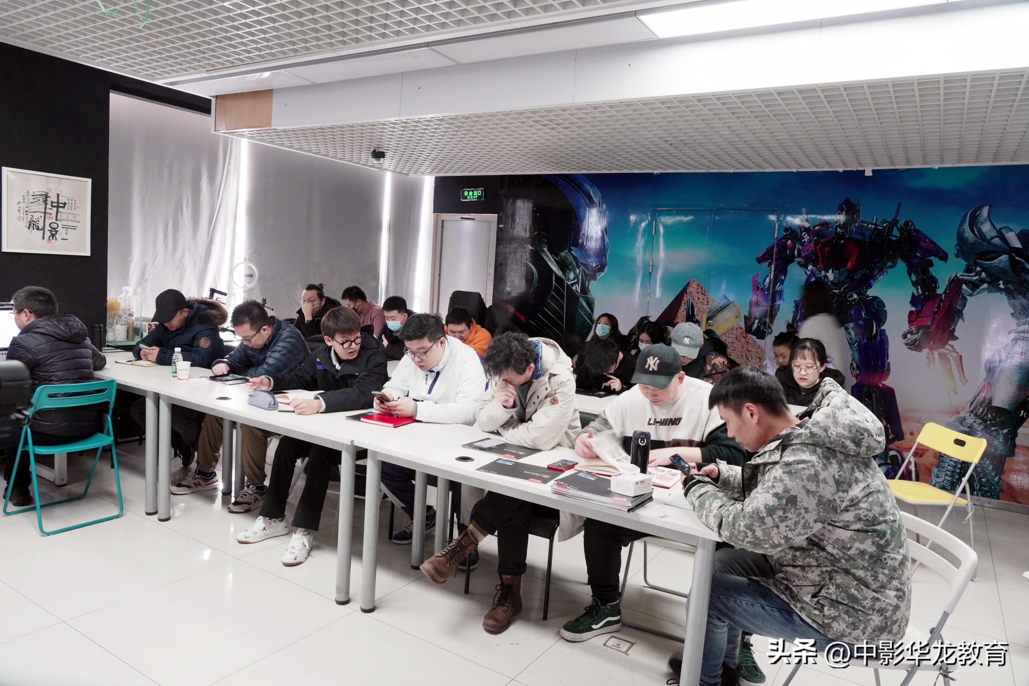 中影华龙教育包分配吗,中影华龙教育靠谱吗