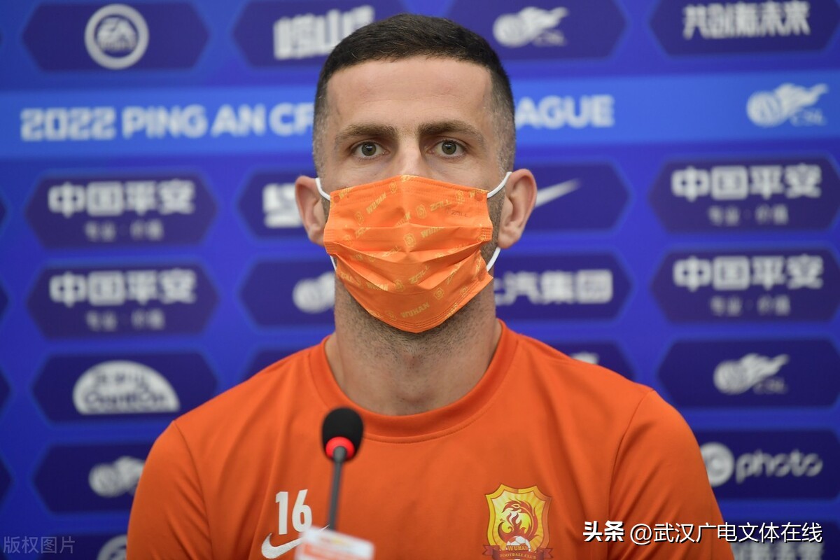 李金羽精彩进球,李金羽攻进联赛第100球