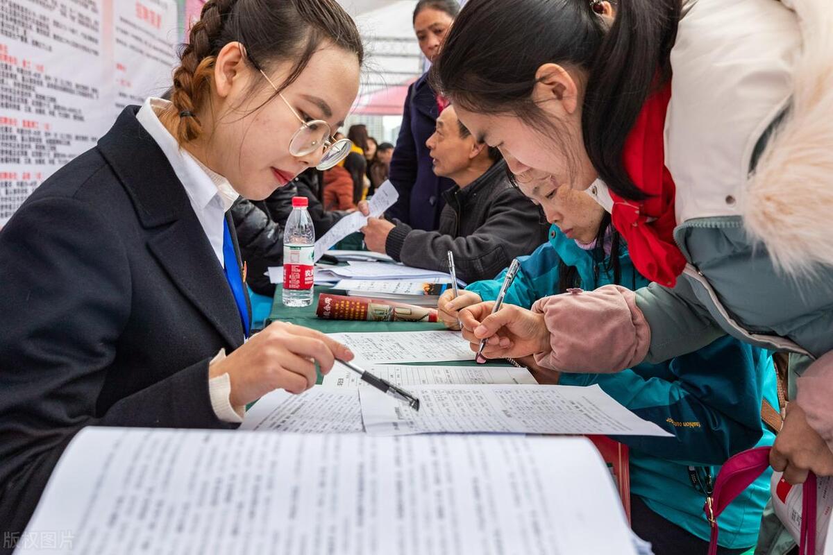 外企猎头公司招聘信息,外企猎头和内企猎头