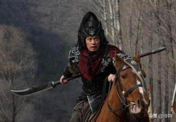 水泊梁山好汉周侗绰号叫什么,水浒传梁山泊中排名前四位的绰号