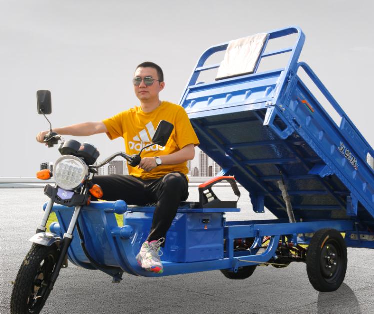 三轮车放到半路没电了,电动三轮车路上没电了怎么办