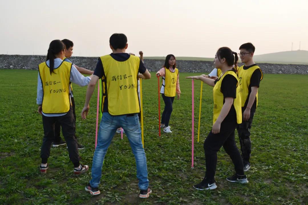 趣玩团建游戏,趣味团建游戏玩法