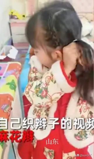 十岁小女孩扎马尾方法简单又漂亮,女儿扎高马尾编发