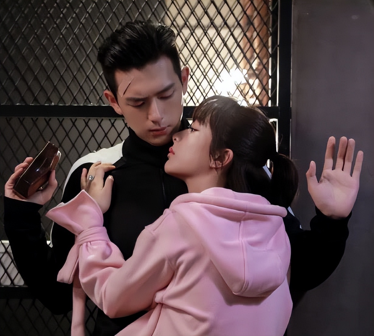 2022年杨紫李现肖战跨年晚会,杨紫张一山肖战李现