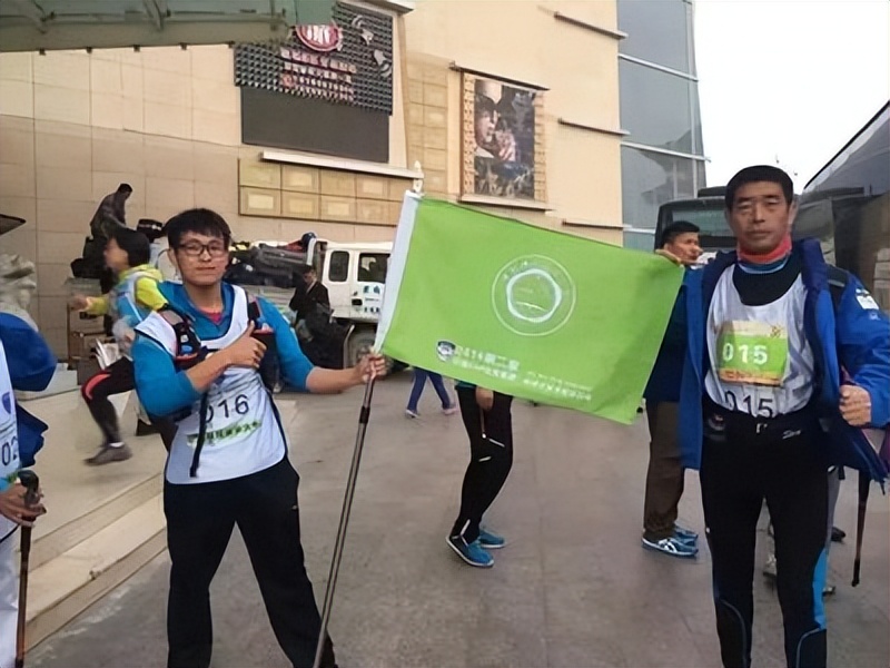 中国超马纪录保持者梁晶:被日本冠军称为英雄,31岁在赛场上遇难