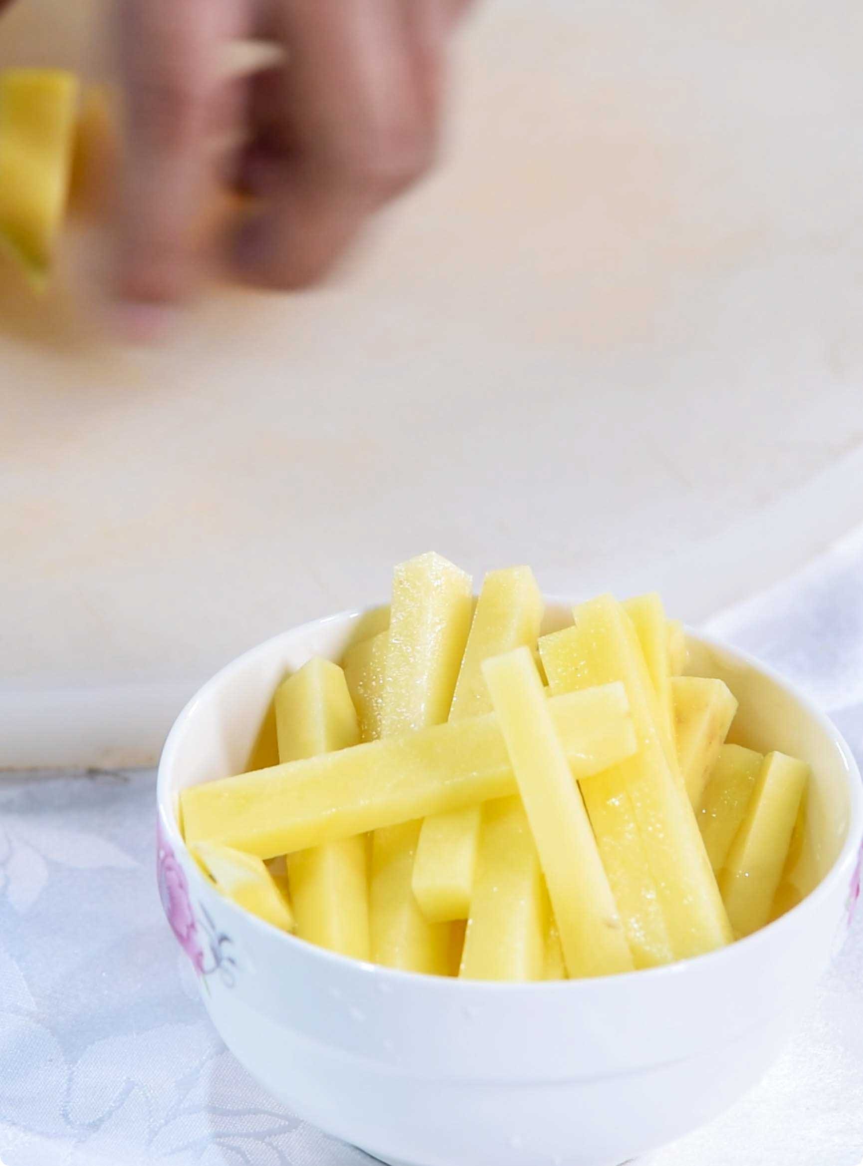 土豆豇豆的家常做法下饭菜,土豆豇豆的做法家常菜