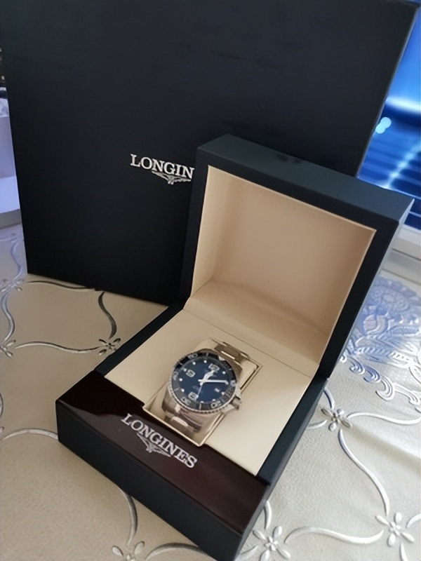 浪琴康卡斯和雷达,浪琴手表和浪琴康卡斯的区别