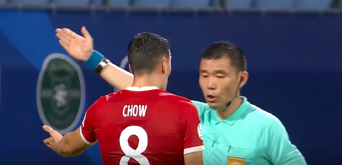 紧张过度，裁判都搞不清比赛结束时间了