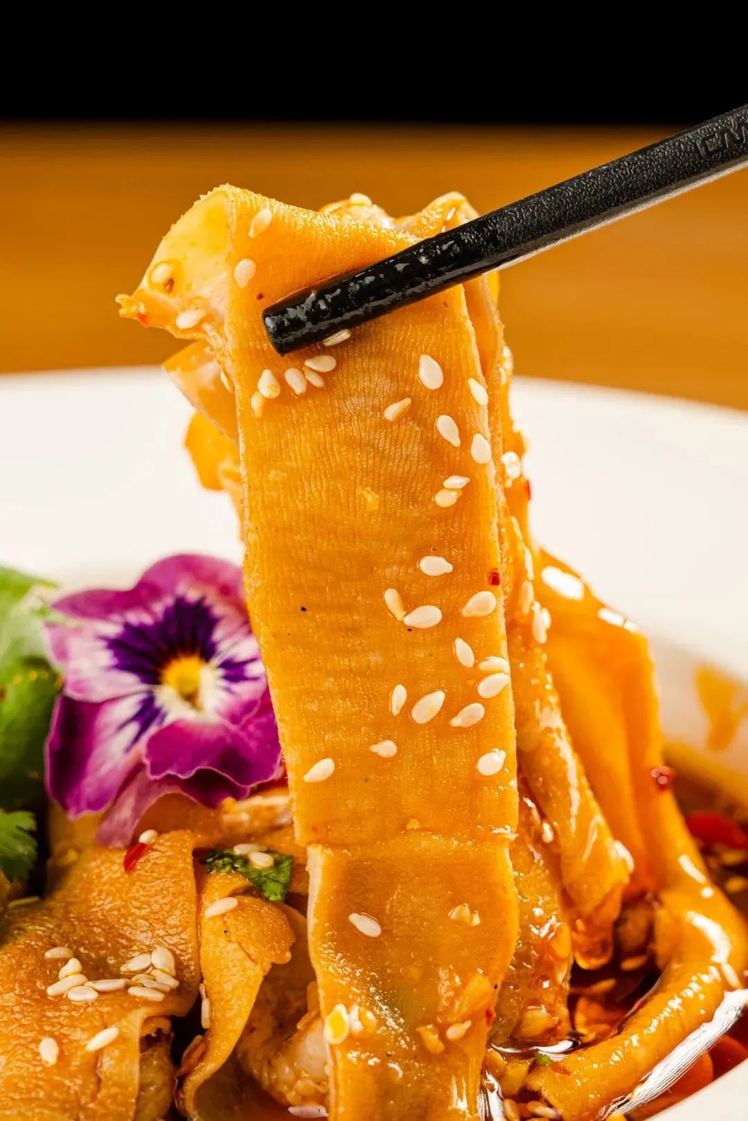 承包你一天的吃喝玩乐，酸菜鱼，烧烤，电竞...全都有