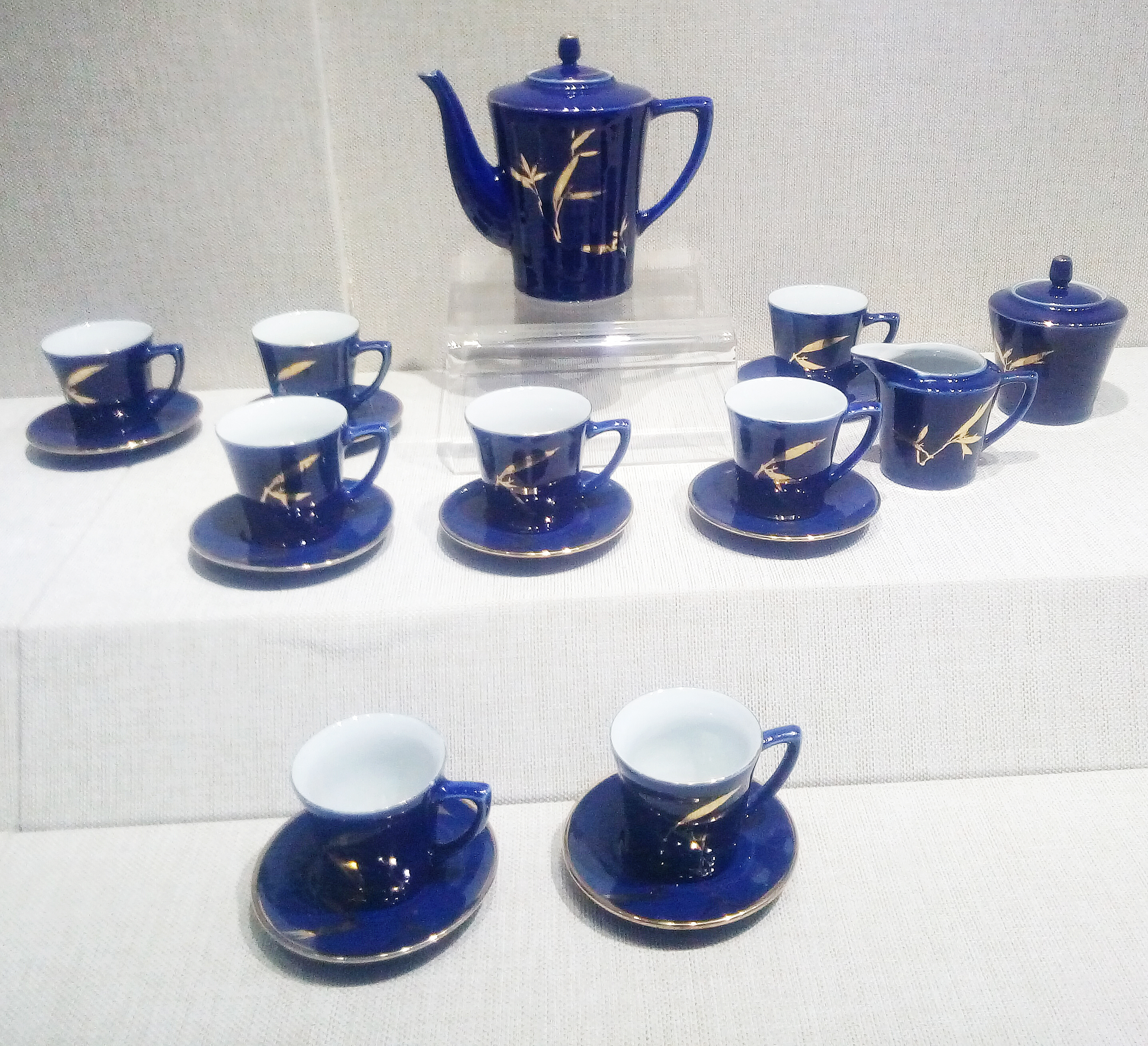 70年代景德镇制瓷真实影像,景德镇老厂瓷精品欣赏