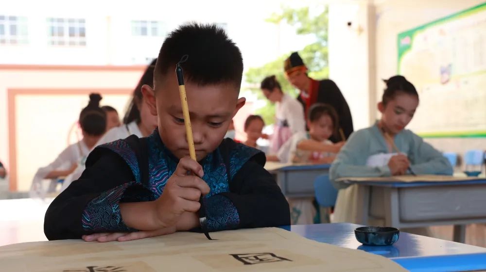 我想这样过六一,我也想拥有这样的爱情