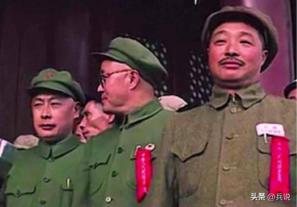 十大元帅排名的微妙：贺老总位居第五，超过徐帅的原因是什么？