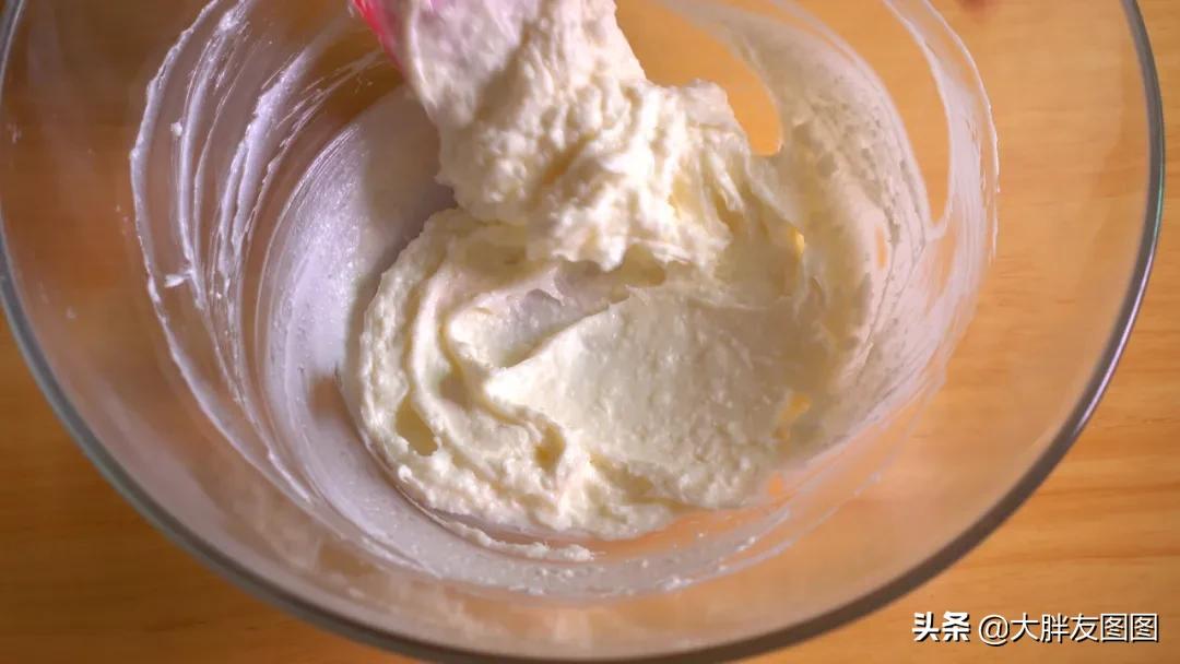 不要面粉的简易蛋糕,安茹白乳酪蛋糕制作