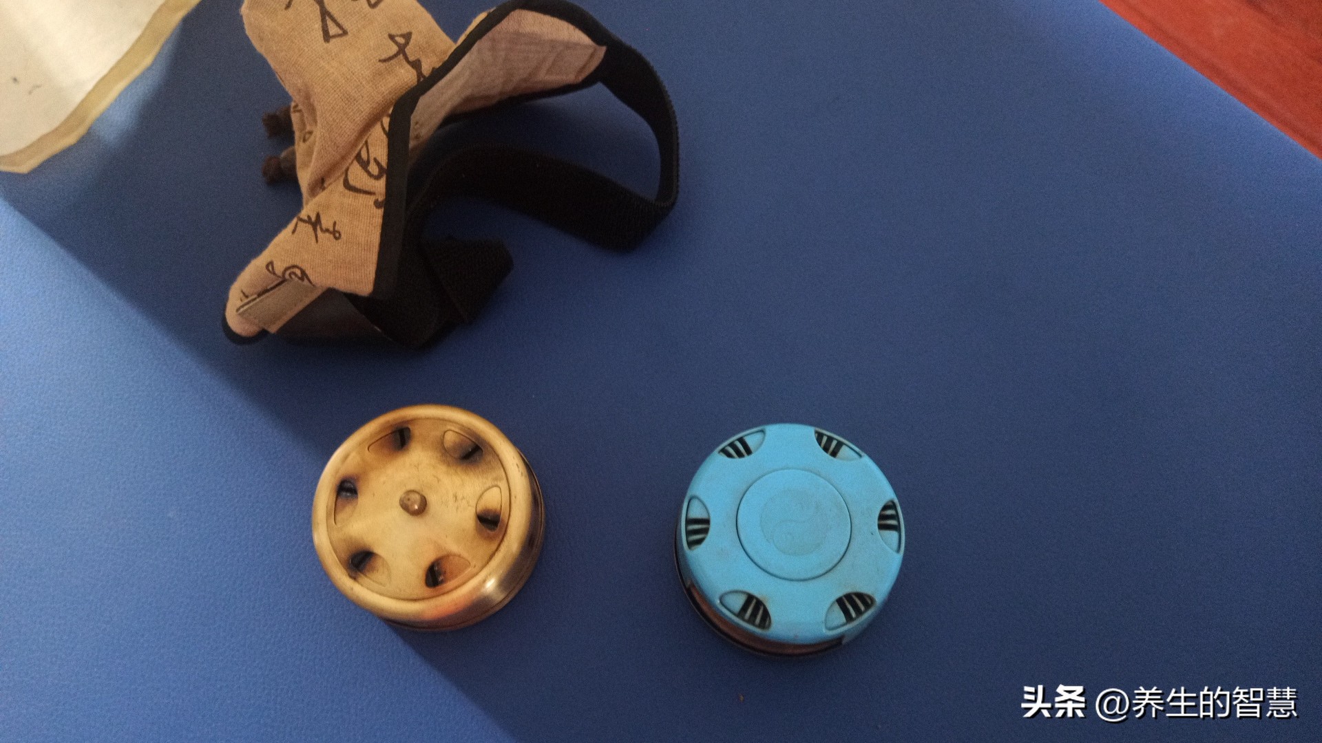 艾灸工具木制还是陶瓷,艾灸用仪器好还是手工好