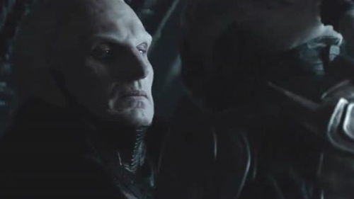 雷神2雷神开飞船,雷神2:黑暗世界经典片段