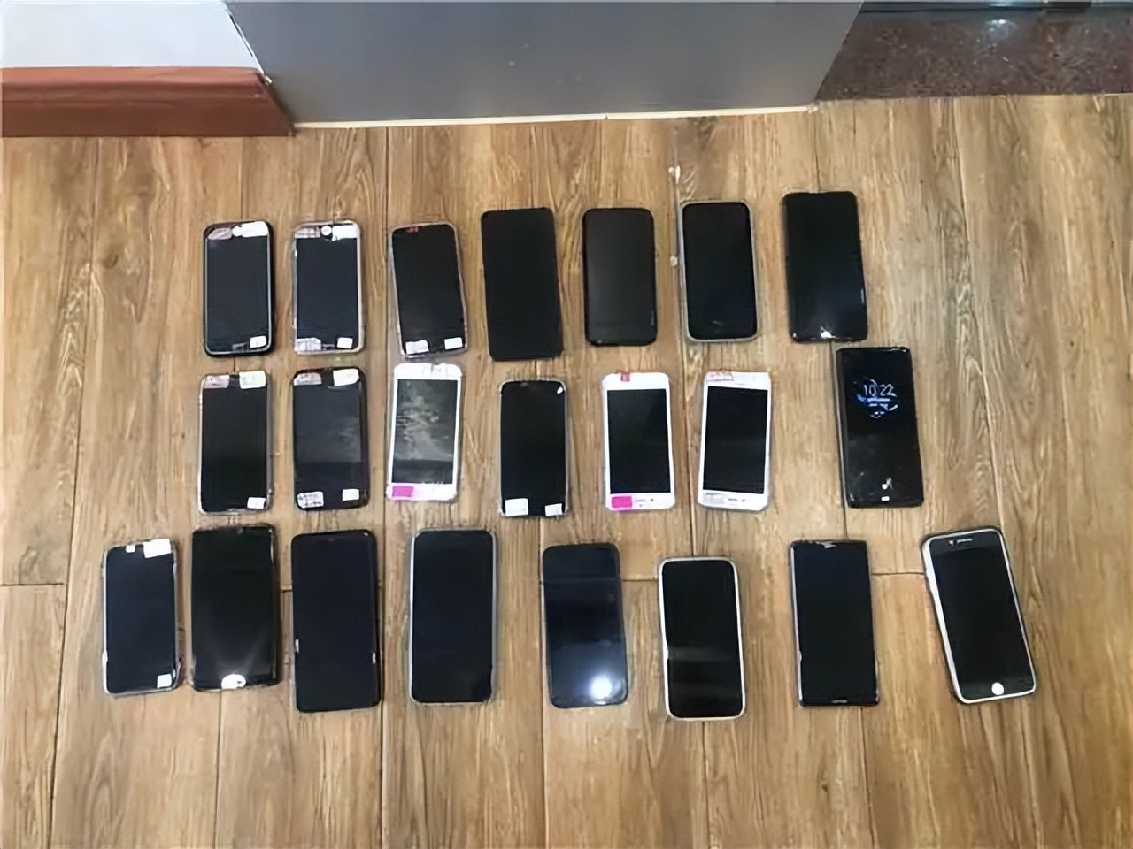 买卖网络虚拟礼物犯法吗,买卖网络信息