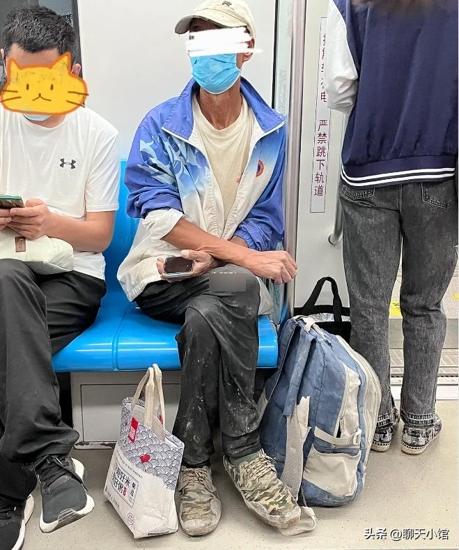 一张“农村小女孩帮忙麦收”照片惹众怒：收起你的傲慢与无知！