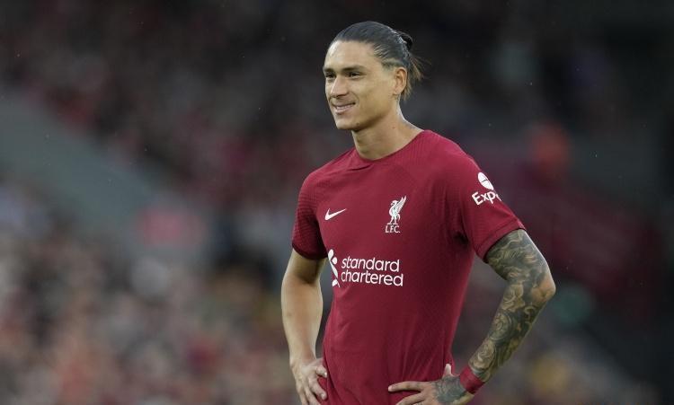 本菲卡庆祝c罗生日,本菲卡黑店球员