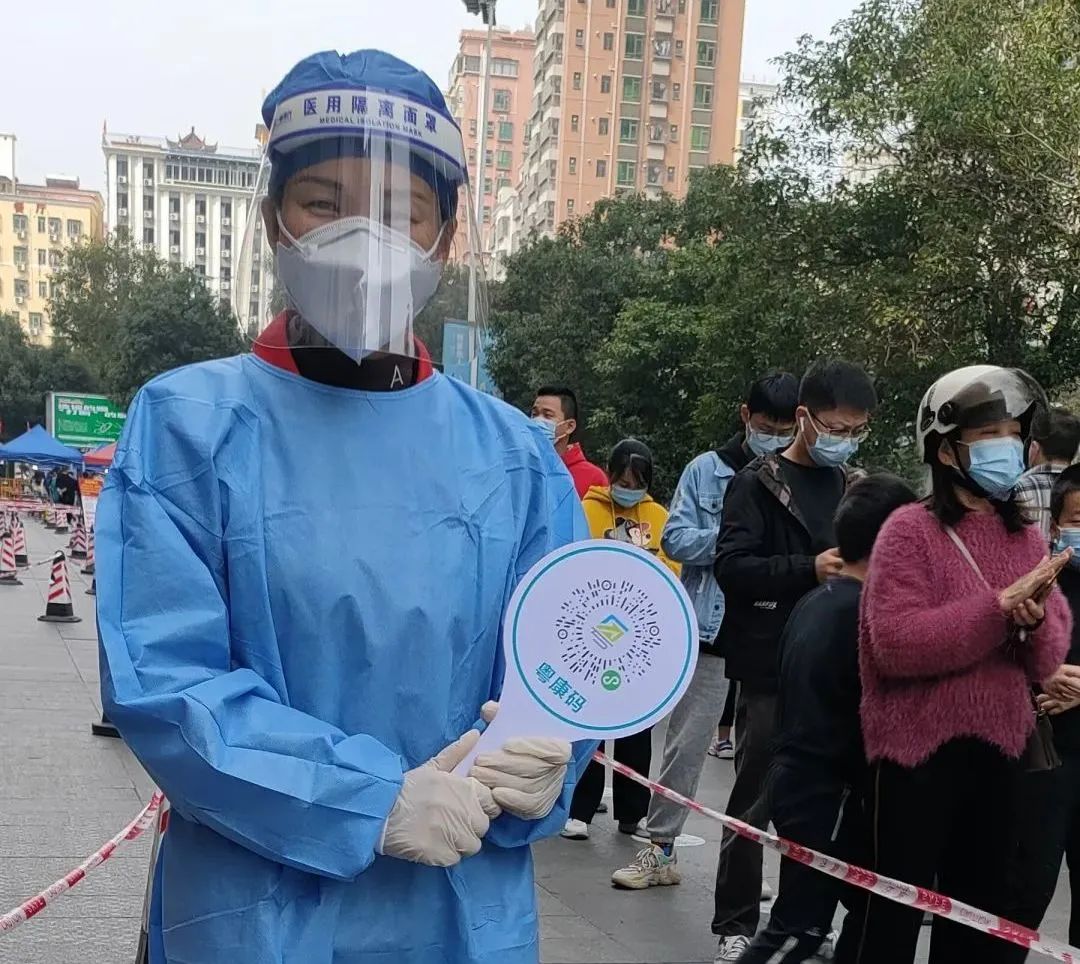 隔离病毒不隔离爱停课不停学,隔离不隔爱人民日报