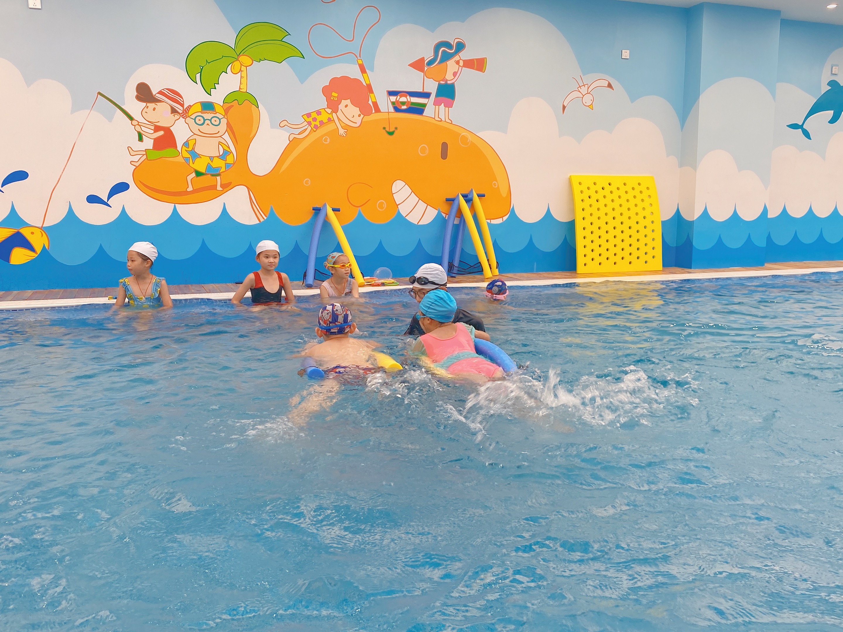 加盟婴童游泳馆条件,母婴游泳馆怎么加盟代理