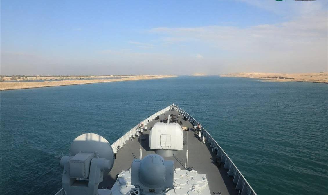 中国青岛号驱逐舰的照片,海军青岛号导弹驱逐舰