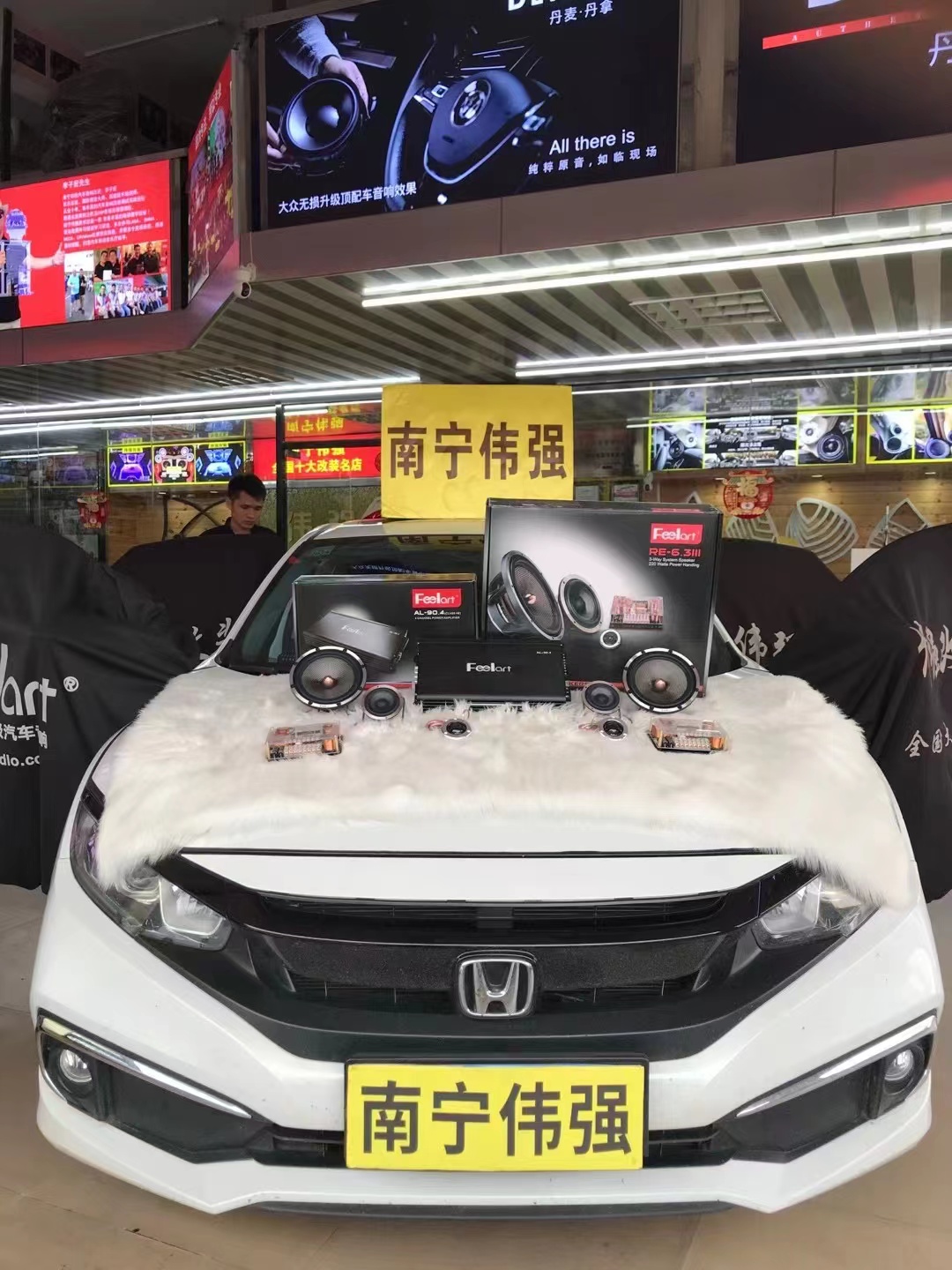 本田十代思域升级隔音和音响,本田思域音响高音改装专用