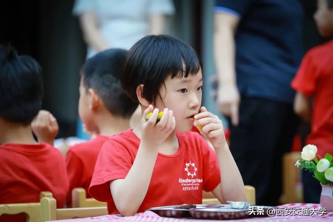 星空寻梦，共赴未来！走进西安交大幼儿园第七届“勇敢者之夜”