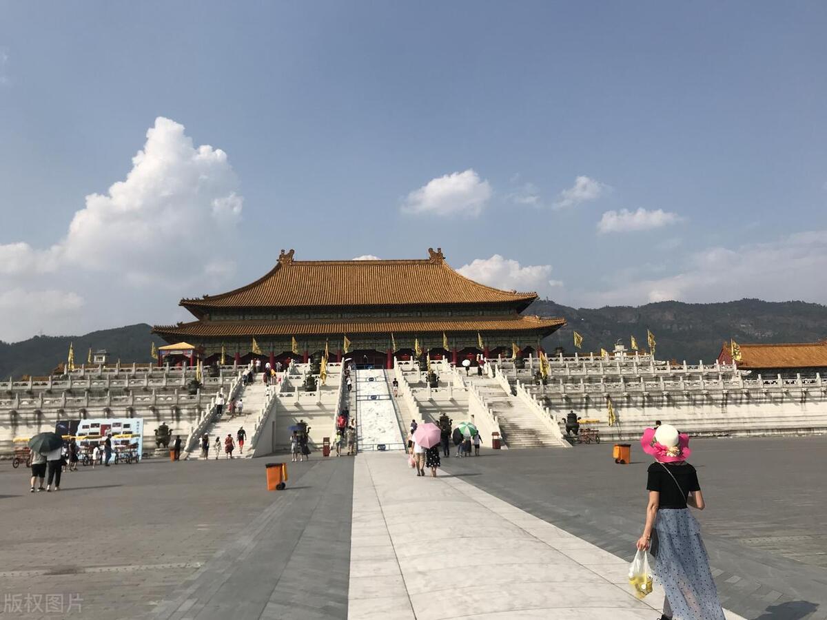 亚洲最大影视城,浙江东阳横店影视城东方好莱坞