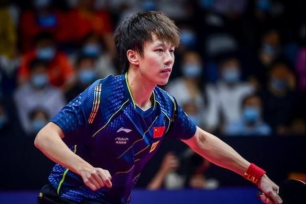 世乒赛王曼昱4-3逆转陈梦进决赛,世乒赛女单王曼昱第六局