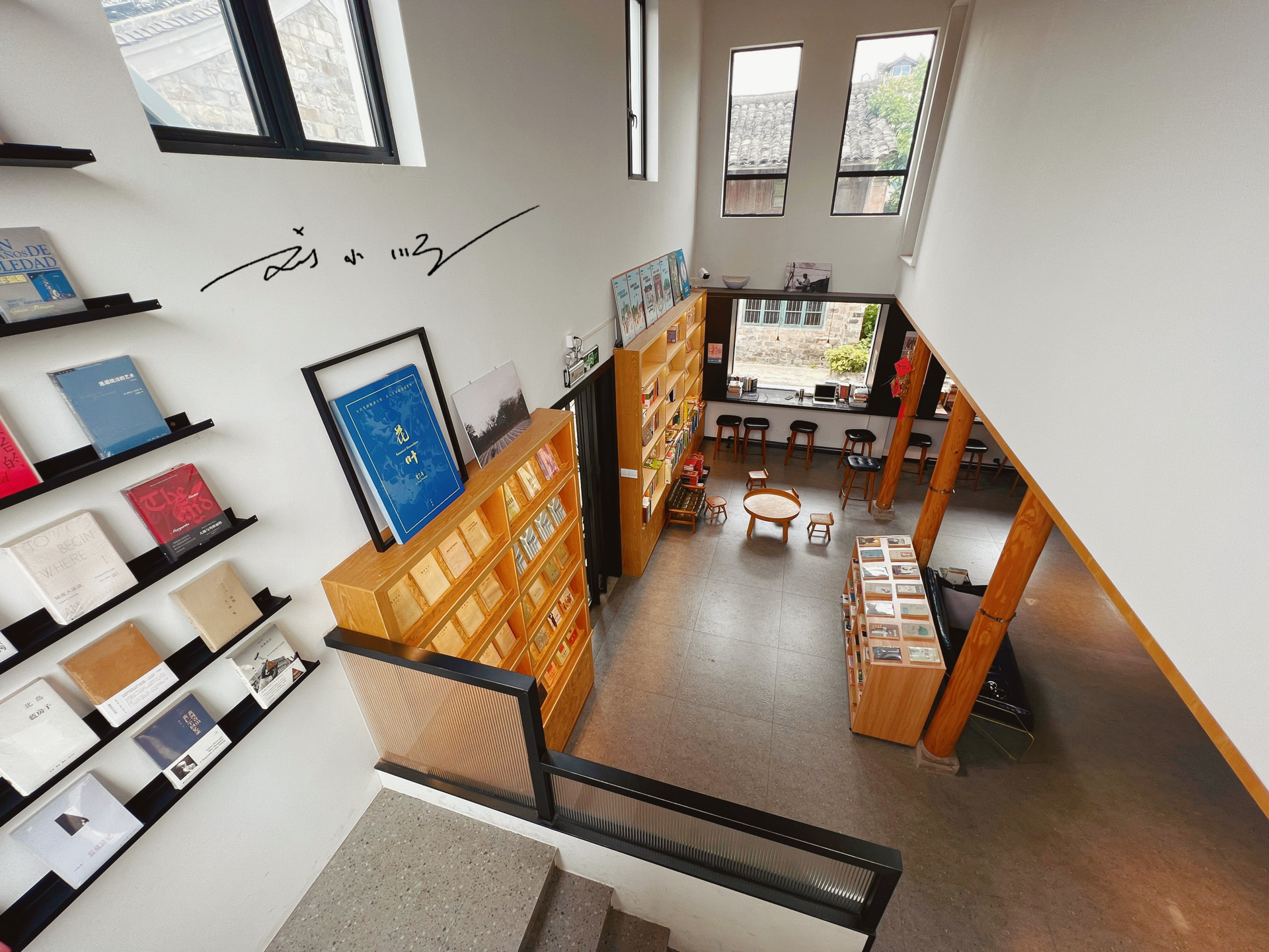 浙江临海这家网红书店，开在台州府城文化旅游区，好多游客来打卡