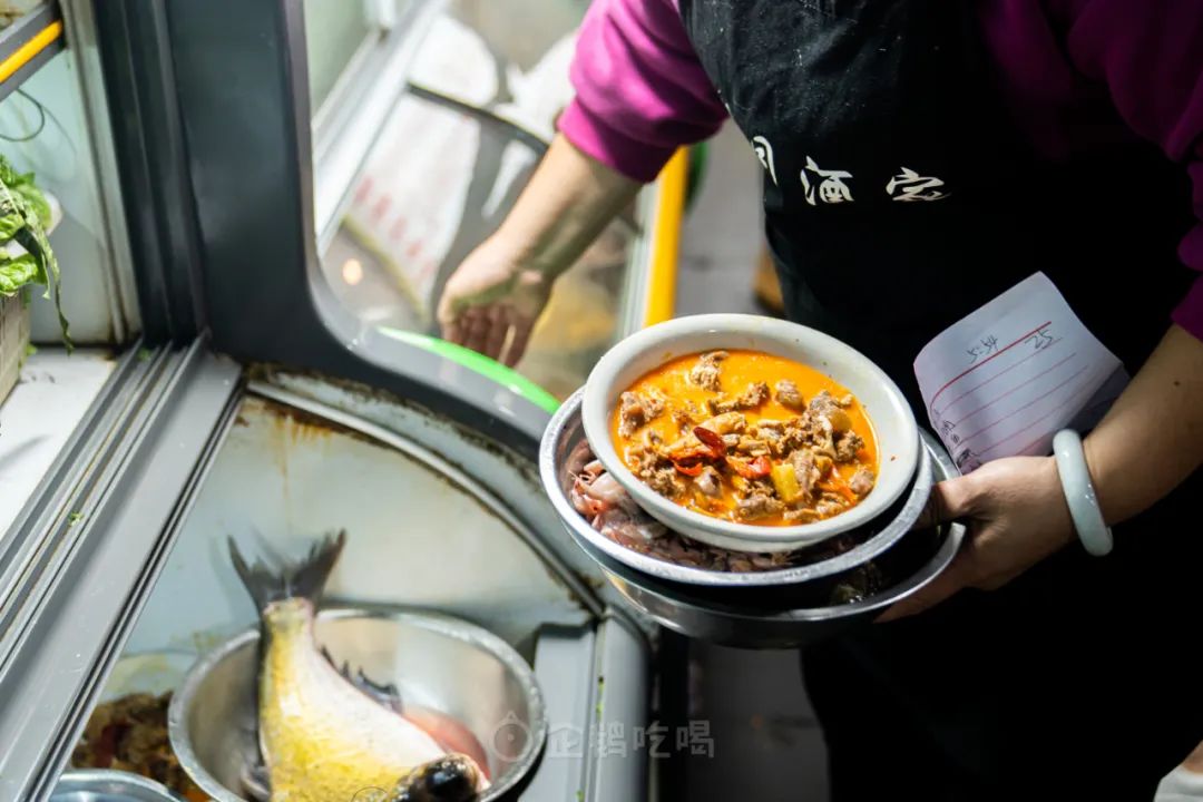 辣到落泪也舍不得停嘴的宝藏城市，不是长沙成都重庆