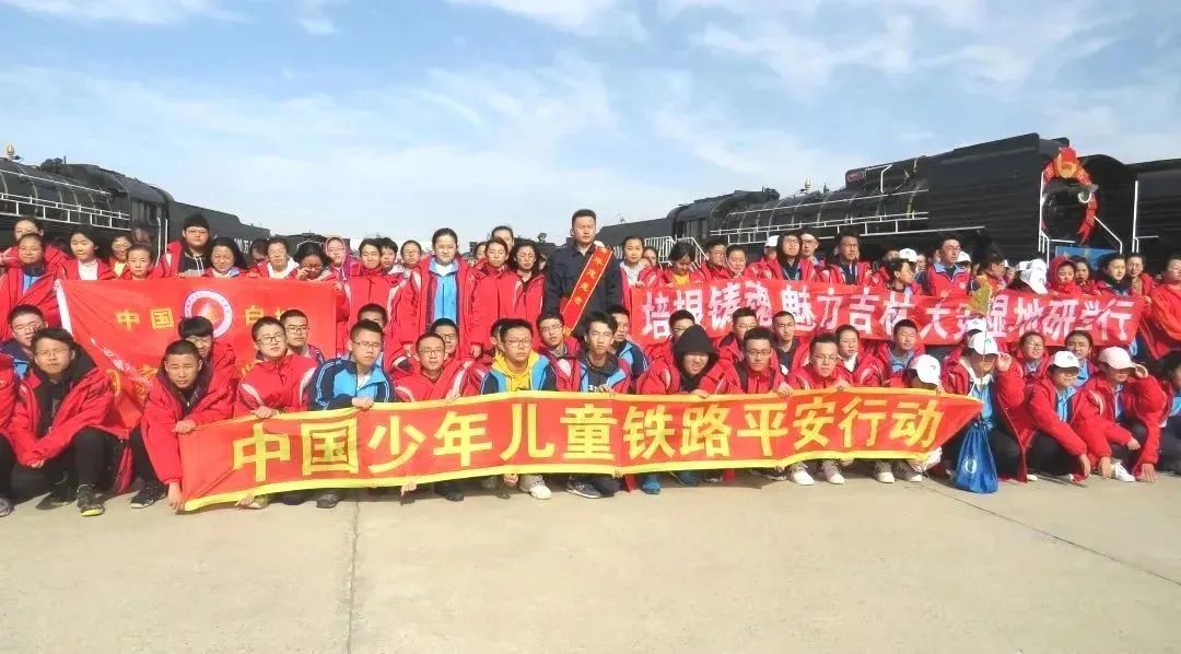 中国蒸汽机车合集,最震撼铁路蒸汽机车视频