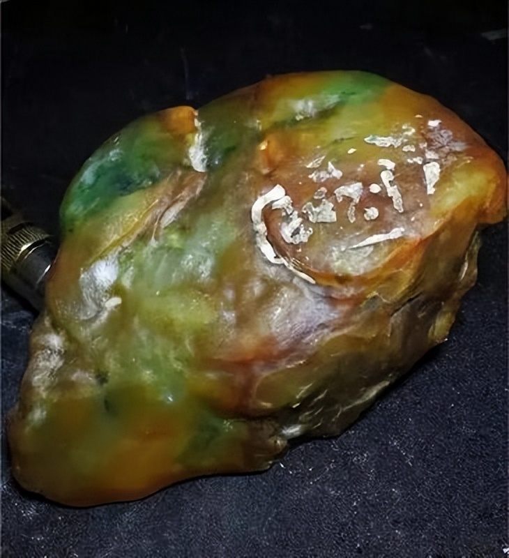 翡翠都有什么样的,什么才是真正的蓝水翡翠