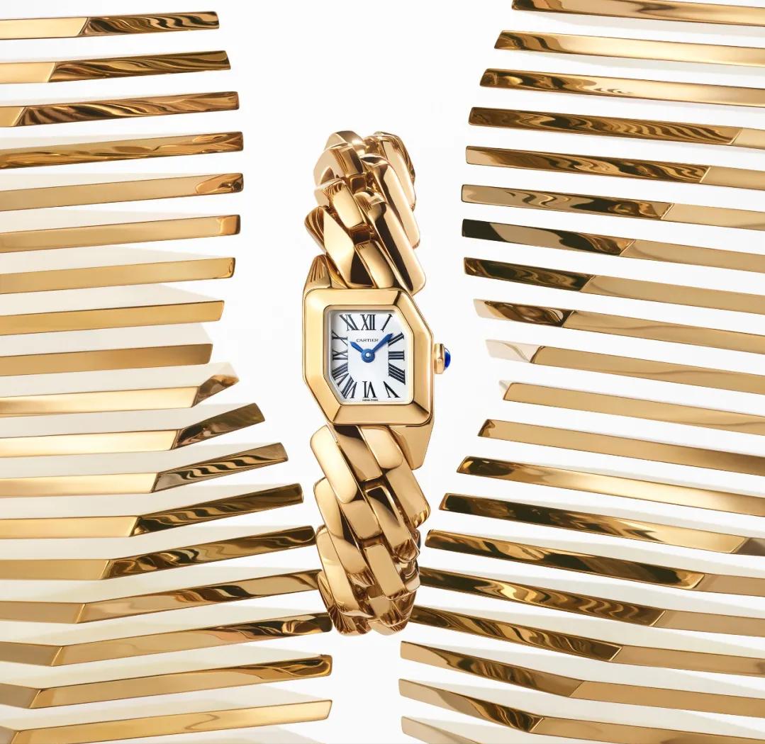 防水300米的潜水表可以戴着游泳吗,100米的潜水表可以潜水吗