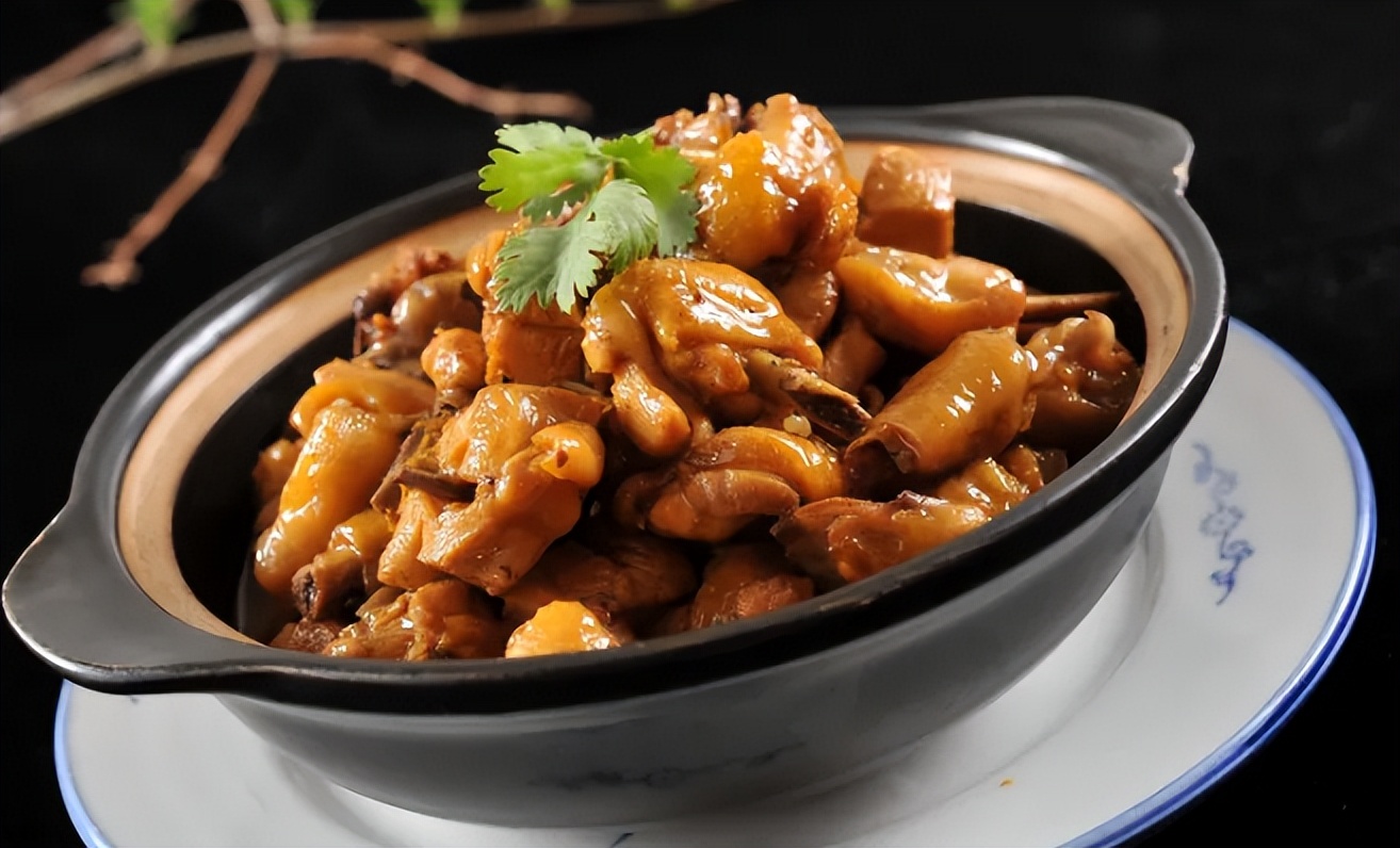 看完薛之谦演唱会也要逛逛美食城,薛之谦演唱会场外美食