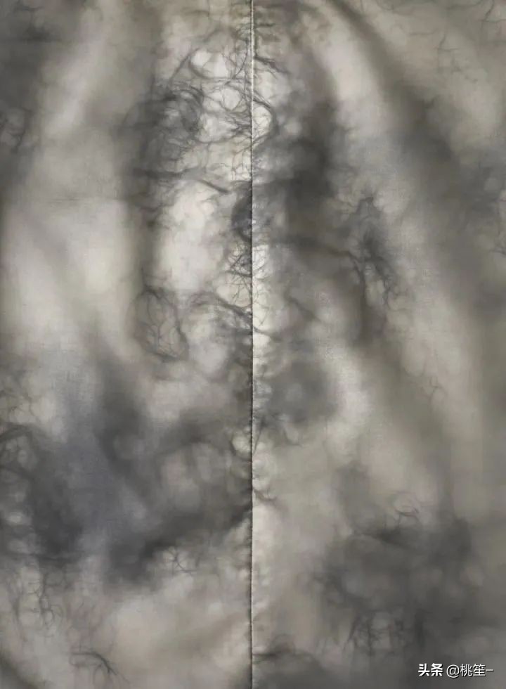 麦昆alexandermcqueen怎么穿,麦昆ALEXANDERMCQUEEN新款套装